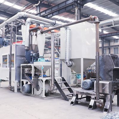 200-1000 kg/h Kapazität Stand-up-Laminate-Taschen-Recyclingmaschine mit 2500 kg Gewicht