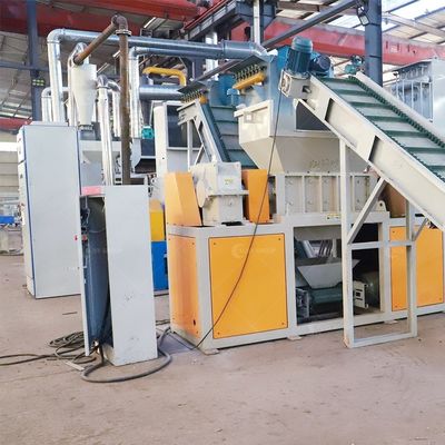 Advanced Technology Group Zerkleinerung, Zerkleinern, Sortieren und Recyceln von Solarzellen