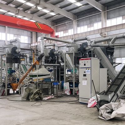 Schrott-Autobatterien-Recyclingmaschine mit PLC-PC-Touchscreen-Steuerung