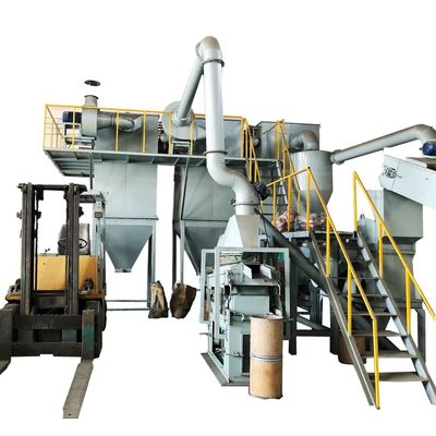 Schrott-Autobatterien-Recyclingmaschine mit PLC-PC-Touchscreen-Steuerung