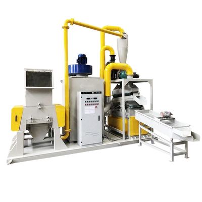 99% Sortierungsrate Elektrostatische Kupferdraht-Schrott-Zerschlagung Recyclingmaschine Kupfer-PVC-Trennungsanlage