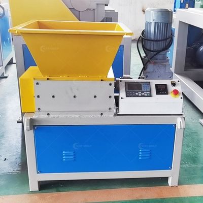Mini-Abfall-Plastikflaschen-Schredder-Maschine Doppelschacht-Schredder für die Recycling-Effizienz
